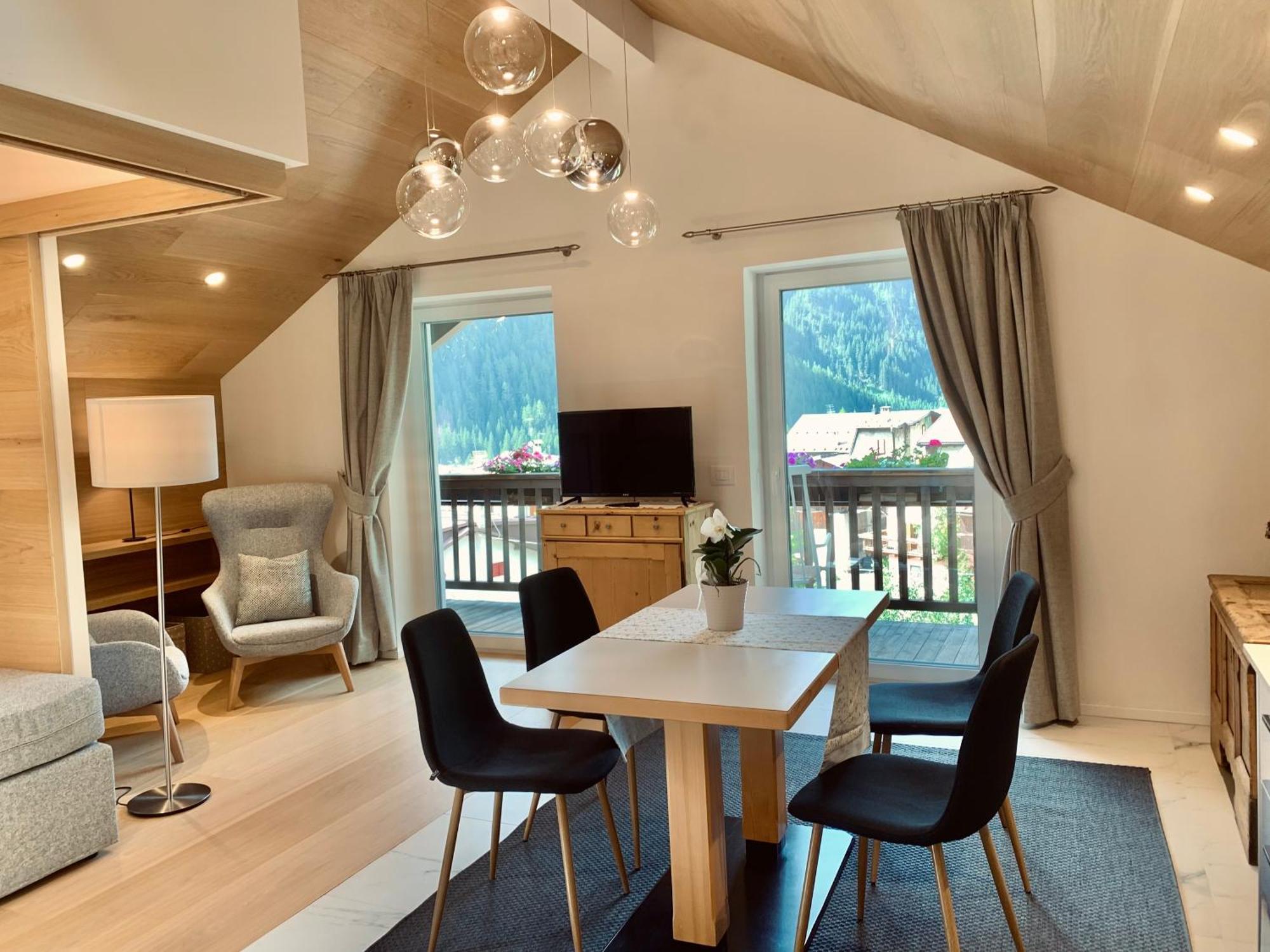 Eurochalet Кампителло-ди-Фасса Экстерьер фото